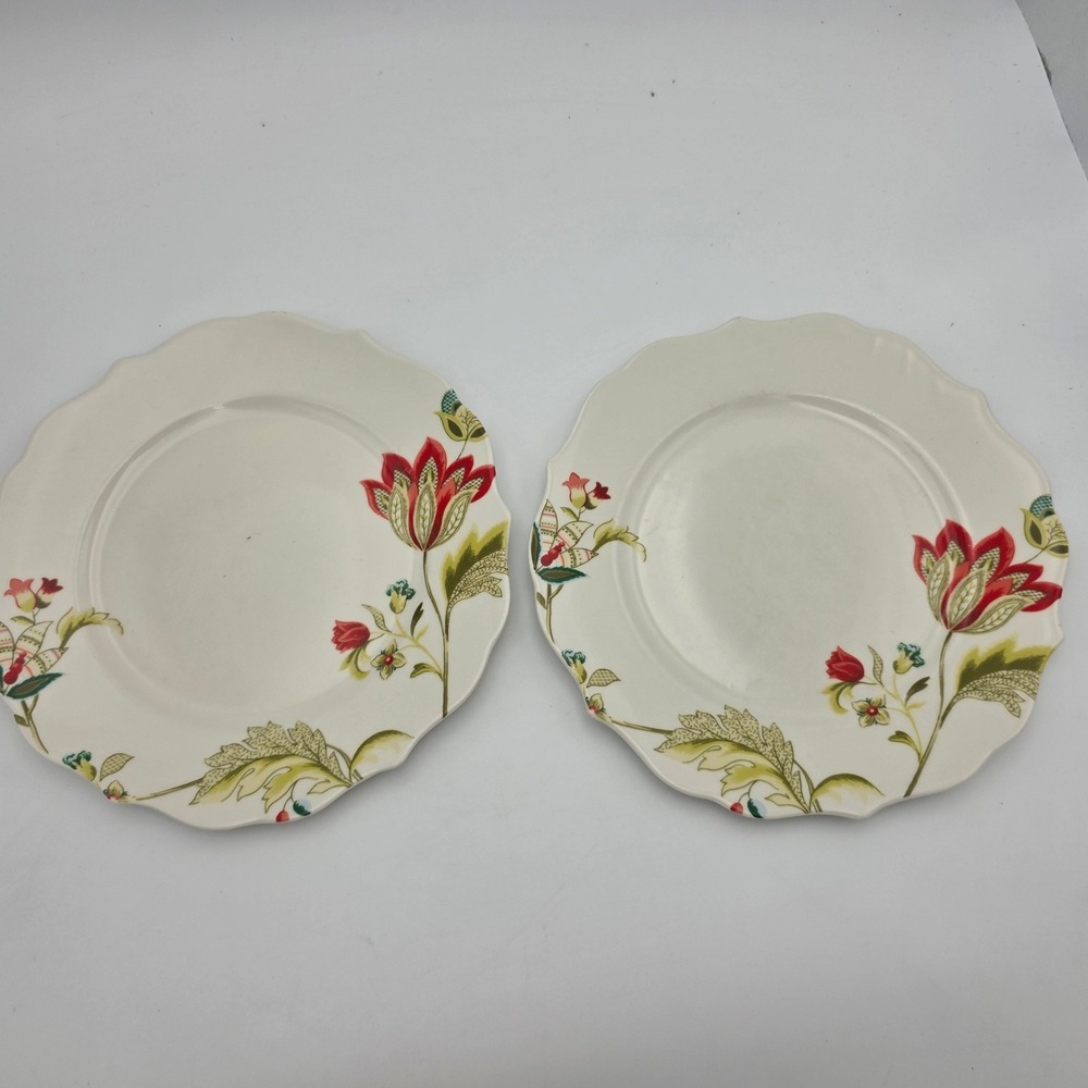 222 Fifth Bella Donna Salad Plates Set of 2 Floral Scalloped Fine China Red